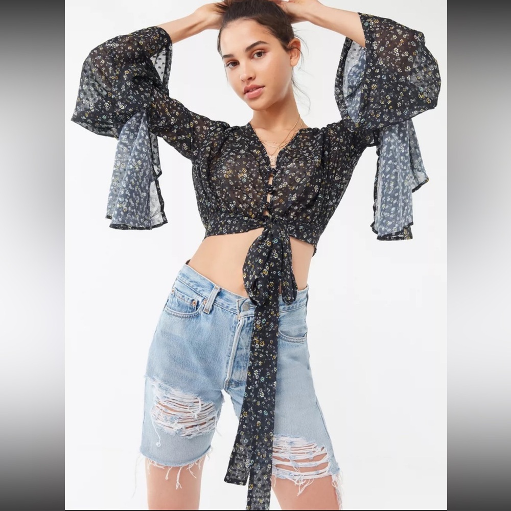 ZHU Vera Floral Tie-Front Cropped Top with Tiered Ruffle Bell Cuffs Small
